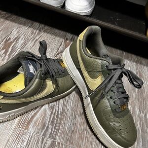 Nike Green and Gold Sneakers
